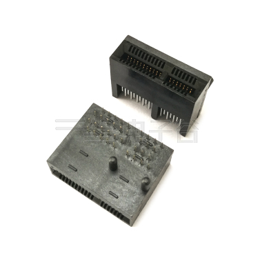 PCIE 36Pin Female 90°DIP 黑胶 镀金G/F