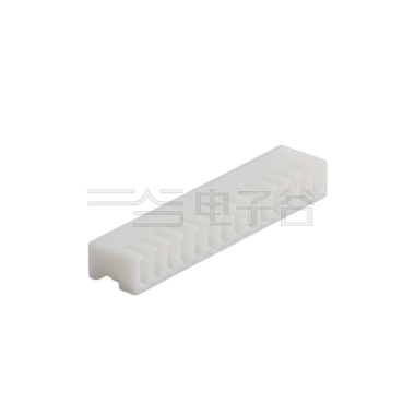 Pitch1.5mm 立插式Housing 14Pin 白色