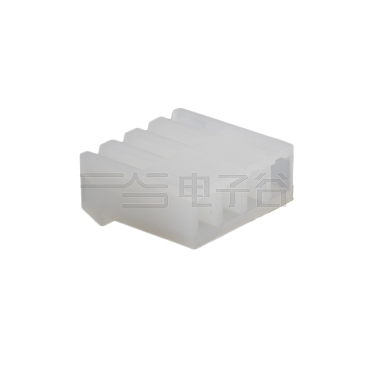 Pitch 3.96mm Male 单排 Housing 04Pin 本色
