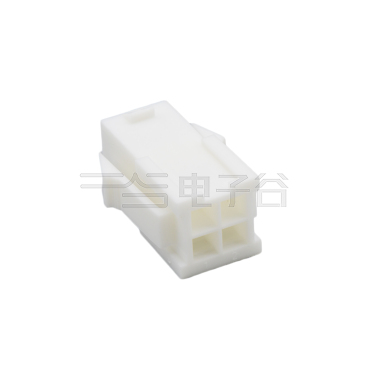 Pitch 4.2mm Female 双排 Housing 有耳 2X2Pin 本色